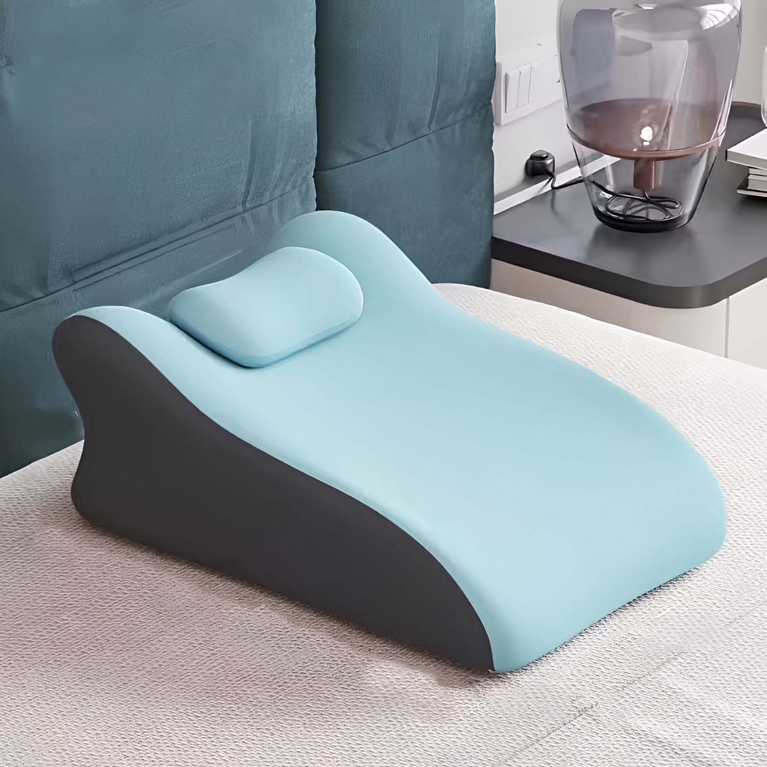 Blux Bequemes Memory-Schaum Ruhe-Kissen für Bauchschläfer – 42×60×23 cm - Hellblau