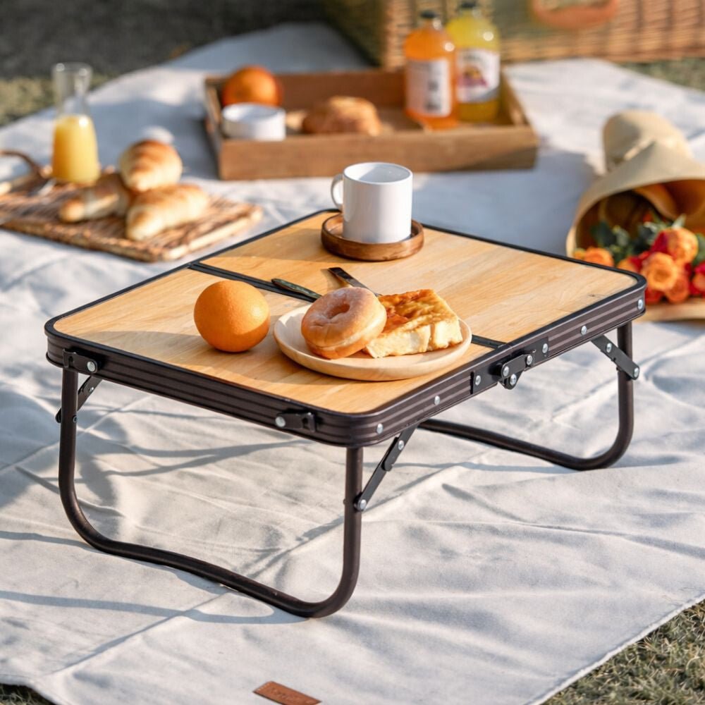 Naturehike Összecsukható Kempingasztal – MDF Asztallappal és Hordtáskával, 53 × 40 cm, Világos Natúr Fa Hatású - BShopy